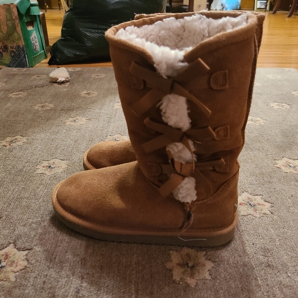 Koolaburro by UGGS camel suede leather youth girls size 4 GUC - Picture 10 of 10